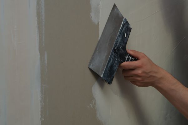 Spackling Repair Service